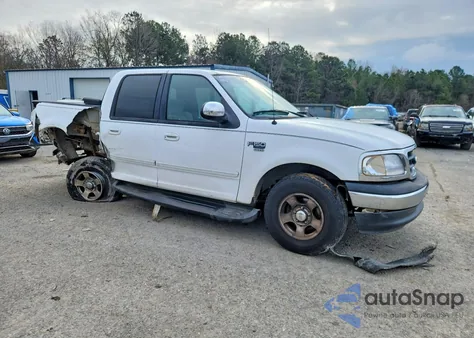 2001 Ford F150 Supercrew z USA, uszkodzony, nr VIN 1FTRW07W41KA18670